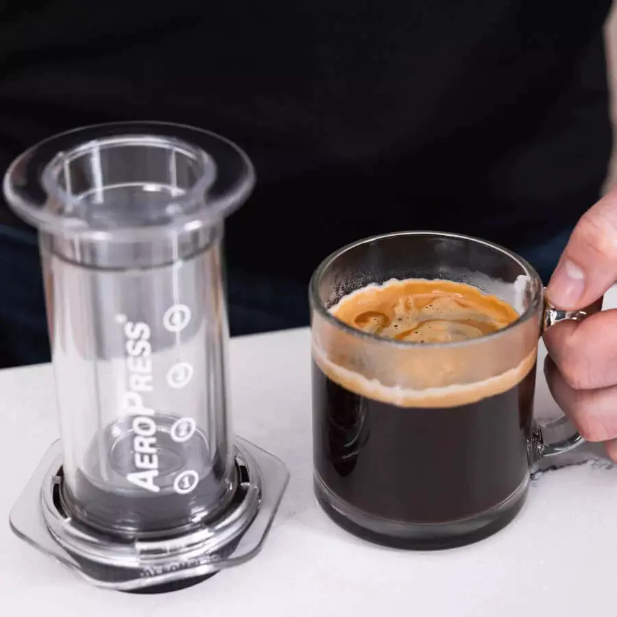 AeroPress Flow Control Filter Cap – nástavec | Lázeňská káva