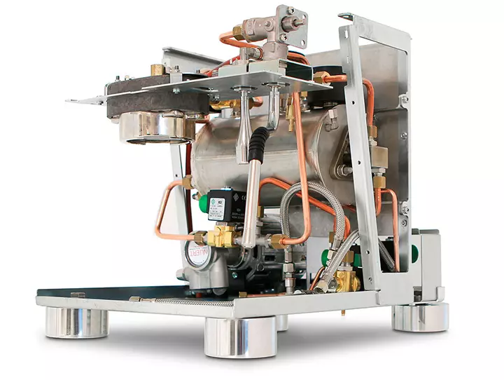 Ascaso Baby T z nerezové oceli má tepelnou stabilitu, vysokou energetickou účinnost a čistou vodu. Zdroj: https://www.ascaso.com/ Ascaso Baby T vyroben z nerezové oceli