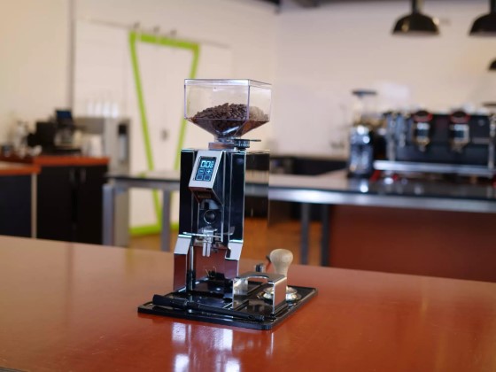 Stříbrný mlýnek Eureka Mignon XL Chrome Stříbrný mlýnek Eureka Mignon XL Chrome