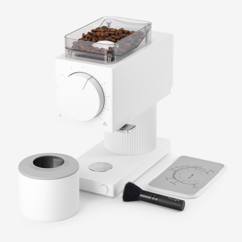 Bílý elektrický mlýnek Fellow Ode Grinder 2.0 na filtrovanou kávu | Lázeňská káva