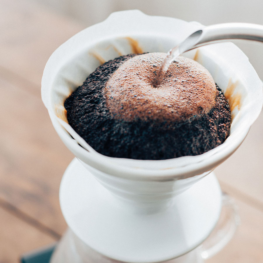 Dripper Hario V60-01 keramický | Lázeňská káva