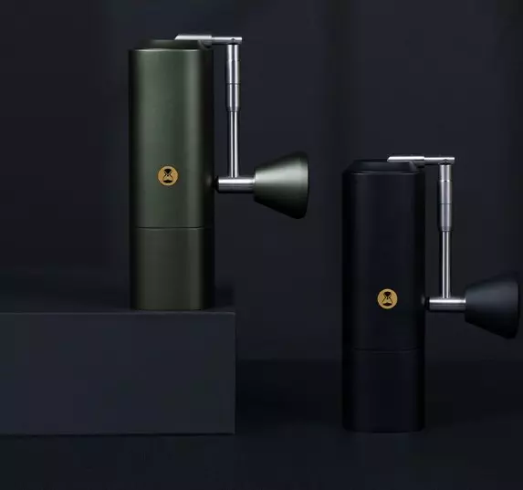 Ruční mlýnky od Timemore modely Chestnut X. Zdroj obrázku: Timemore Ruční mlýnky od Timemore modely Chestnut X