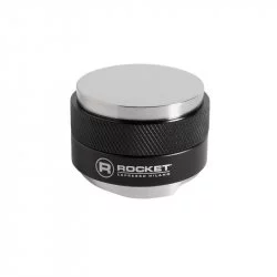 Rocket Espresso distributor a tamper pro přípravu espressa.