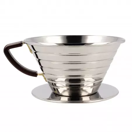 Nerezový překapávač Kalita 185 pro přípravu filtrované kávy.