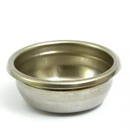 Nuova Simonelli košík do portafilteru na bílém pozadí