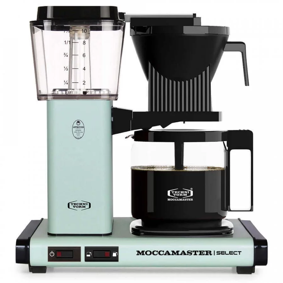 Pastelově zelený domácí překapávač kávy Moccamaster KBG Select od značky Technivorm.