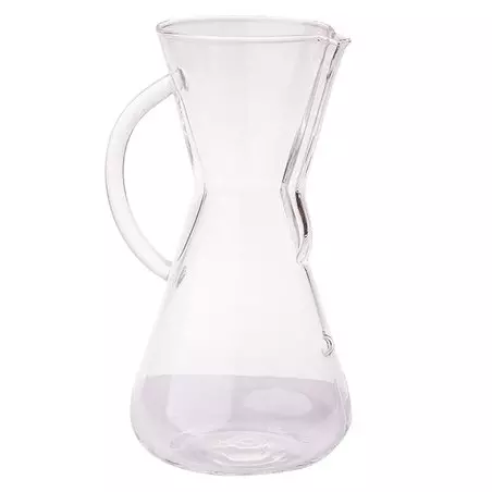 Skleněný Chemex s rukojetí pro snadnou manipulaci, ideální pro přípravu filtrované kávy.