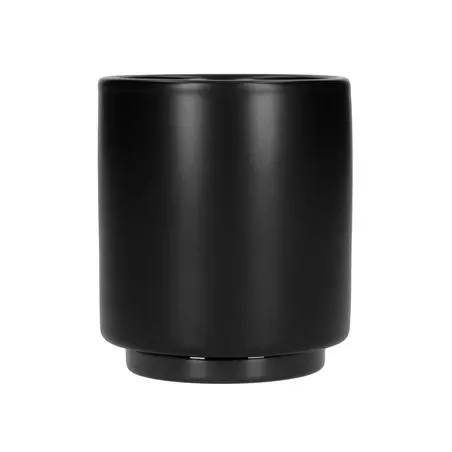 Černý cortado šálek Fellow Monty o objemu 130 ml, určený pro milovníky lungo kávy.