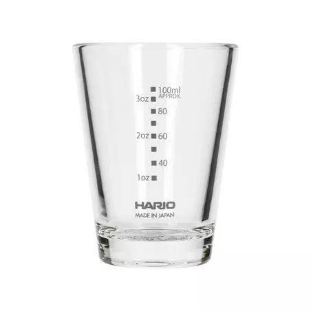 Sklenice na espresso Hario s mírou 140 ml, průhledná, ideální pro lungo.