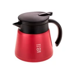 Termoska Hario Insulated Server V60-02 v červené barvě s objemem 600 ml, ideální pro udržení kávy teplé.
