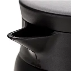 Hario Insulated Server V60-03 nerezová konvička na kávu v černé barvě s objemem 800 ml.