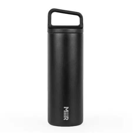 Termohrnek MiiR Wide Mouth Bottle v černé barvě s objemem 470 ml, ideální pro cestování.