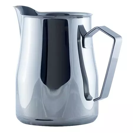 Stříbrná konvička na mléko Motta Europa s objemem 750 ml.