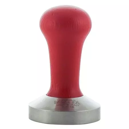 Ruční tamper na kávu Motta v červené barvě s průměrem 58 mm.