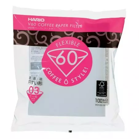 Bílé papírové filtry v barevném obalu