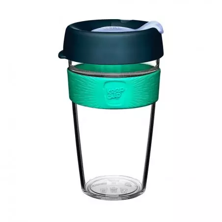 Plastový KeepCup termohrnek o objemu 454 ml s modrým víkem na bílém pozadí