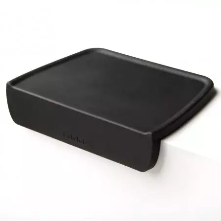 Cafelat černá gumová rohová podložka pod tamper na bílém pozadí