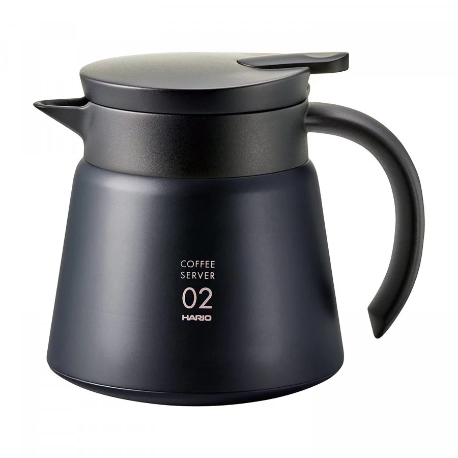Termoska Hario Insulated Server V60-02 v černé barvě, ideální pro uchování vaší kávy teplé, s objemem 600 ml.