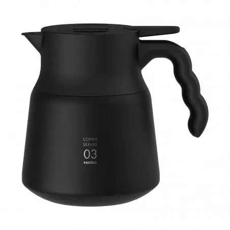 Elegantní černá termoska Hario Insulated Server V60-03 s kapacitou 800 ml z nerezové oceli, ideální pro uchování vaší kávy teplé po dlouhou dobu.