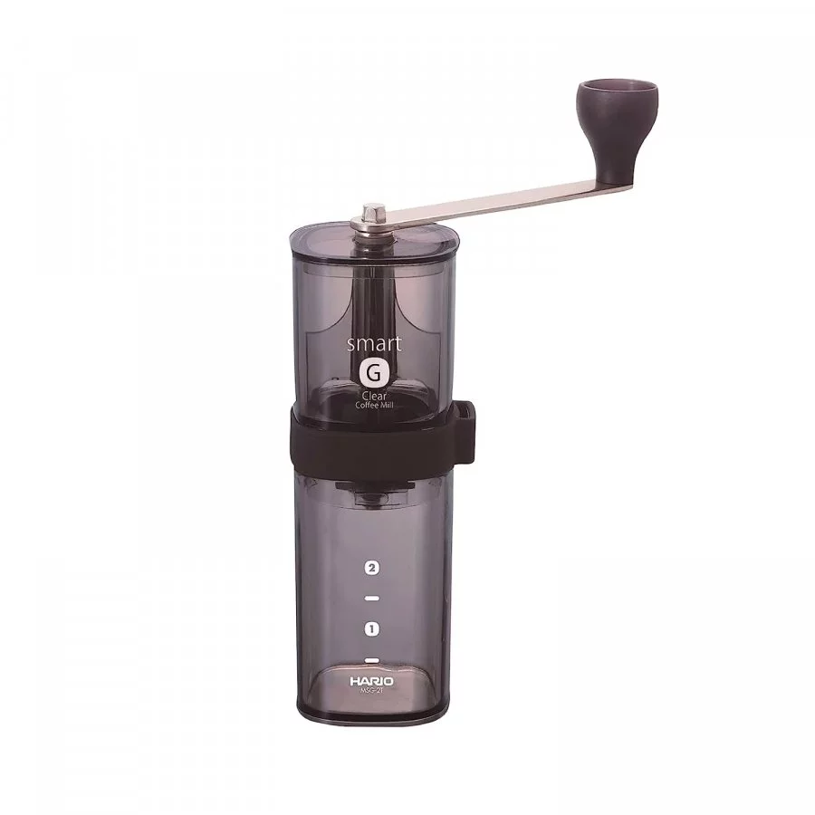 Ruční mlýnek na kávu Hario Smart G v černé barvě, ideální pro cestování díky kompaktní velikosti.