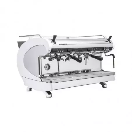 Profesionální pákový kávovar Nuova Simonelli Aurelia Wave 2GR S v bílé barvě s dobou nahřátí 30 minut.