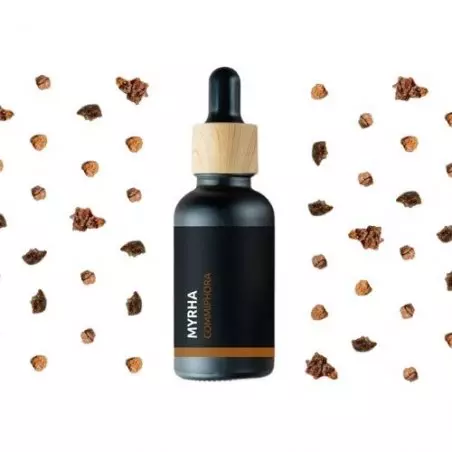 Esenciální olej Myrha od značky Pěstík, 100% přírodní, 10 ml, účinný proti vráskám.
