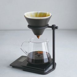 Set pro přípravu filtrované kávy Kinto SCS-S04 Brewer Stand pro čtyři šálky.
