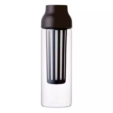 Hnědá karafa Kinto Capsule pro přípravu cold brew. Objem 1000 ml.
