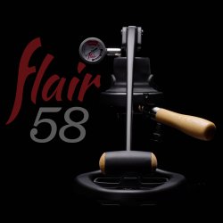 Flair 58 v černé barvě.