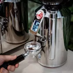 Elektrický domácí mlýnek La Pavoni Cilindro.