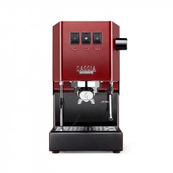 Červený domácí jednopákový kávovar Gaggia New Classic EVO.