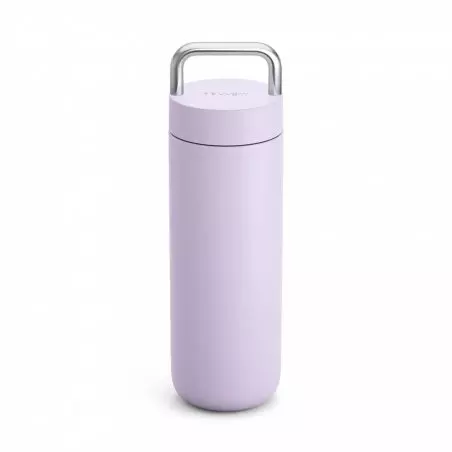 Praktický cestovní hrnek Fellow Carter Carry ve fialovém designu.