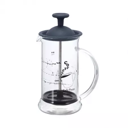 Černý french press Hario s objemem 240 ml.
