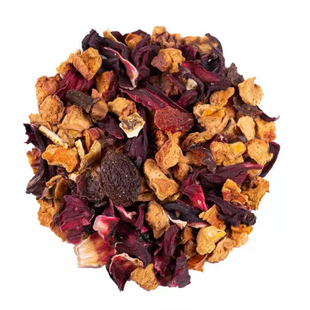 BIO Vánoční čaj od značky Green Plantation nabízí lahodnou ovocnou chuť, ideální pro sváteční období.