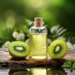 BIO Kiwi od značky Green Plantation je 100% přírodní nosný olej s neutrální vůní, ideální pro péči o pleť.