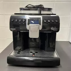 Kávovar Saeco Royal Gran Crema s 15barovým tlakem, ideální pro milovníky kvalitní kávy, je nyní k dispozici v bazaru. Kávovar Saeco Royal Gran Crema s 15barovým tlakem, ideální pro milovníky kvalitní kávy, je nyní k dispozici v bazaru.