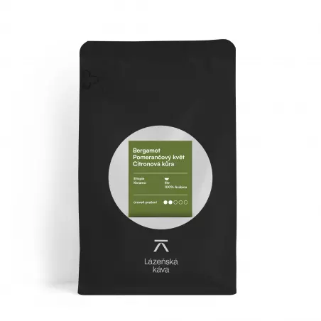 Etiopie Keramo je lahodná zrnková káva určená pro přípravu na filtr, ideální pro milovníky chuti. Vychutnejte si její jedinečné aroma připravené pomocí Clever Dripper.