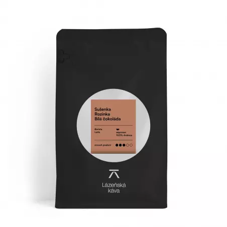 Espresso směs Barista Latte je kvalitní zrnková káva na espresso, pocházející z lázeňské kávy pěstované ve nadmořské výšce 940-1010 m n. m.