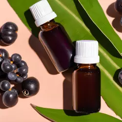 BIO Acai berry je 100% přírodní nosný olej od značky Green Plantation, který přináší exotickou tropickou vůni.