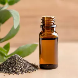 BIO Chia je 100% přírodní nosný olej od značky Green Plantation, ideální pro péči o vlasy.