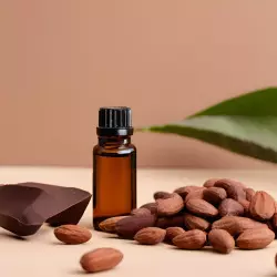 BIO Kakao je 100% přírodní nosný olej od značky Green Plantation, který má relaxační účinek.