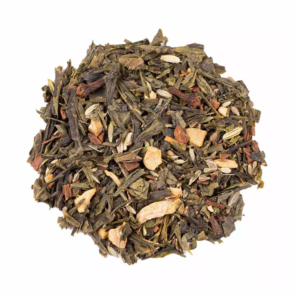 BIO Chai Green Tea je kvalitní směs zeleného čaje od značky Green Plantation, která se vyznačuje celolistovou formou pro intenzivní chuťový zážitek.