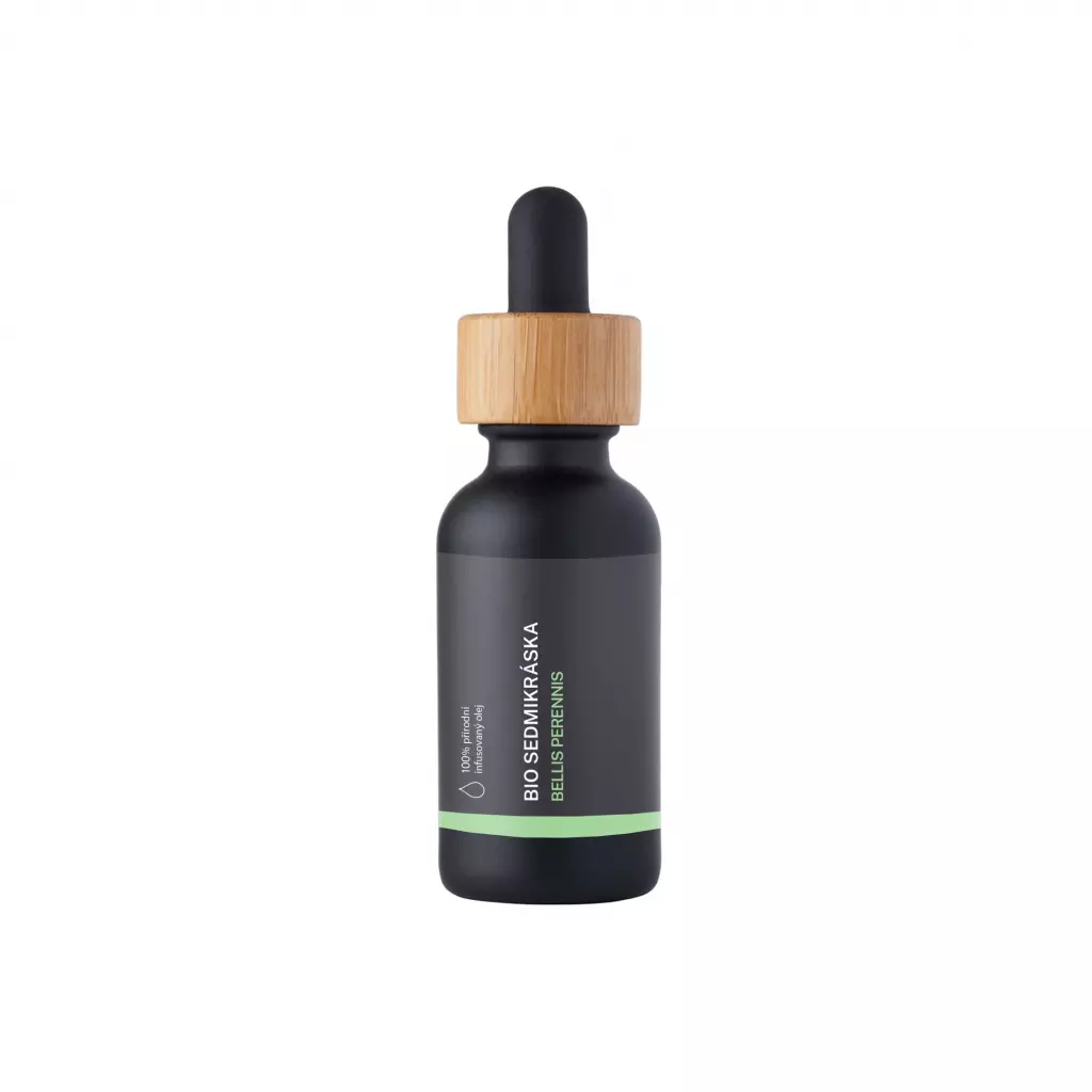 BIO Sedmikráska je 100% přírodní infusovaný olej od značky Green Plantation, ideální pro léto.