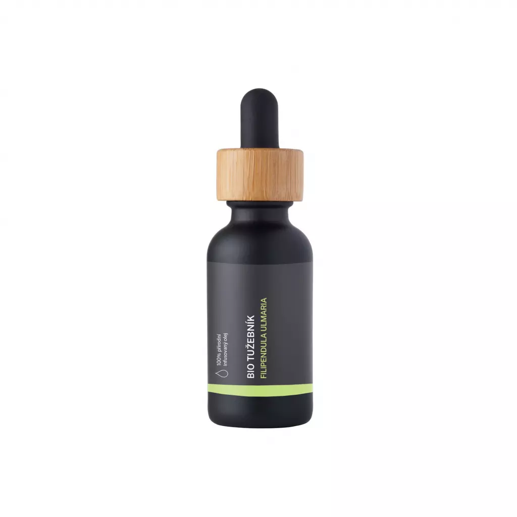 BIO Tužebník je 100% přírodní infusovaný olej o objemu 10 ml od značky Green Plantation, který se vyznačuje sladkou vůní.