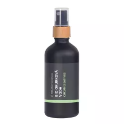 BIO Okurka je 100% přírodní hydrosol od značky Green Plantation, který má osvěžující účinek a je ideální pro každodenní použití.