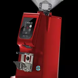 Eureka Atom W 75 červený je kvalitní espressový mlýnek na kávu značky Eureka, který dosahuje vysokého počtu otáček za minutu, konkrétně 1400, což zajišťuje rychlé a účinné mletí.