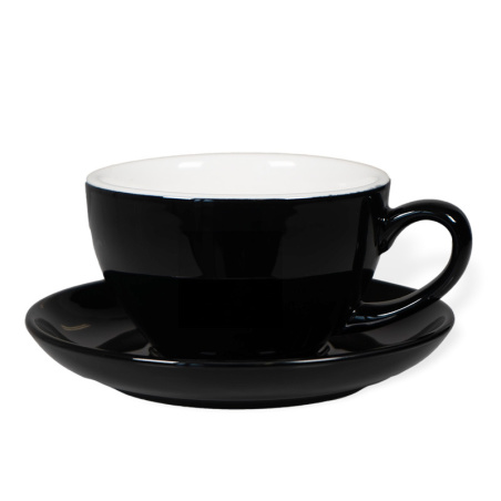 Silnostěnný porcelánový šálek Biebri s podšálkem
