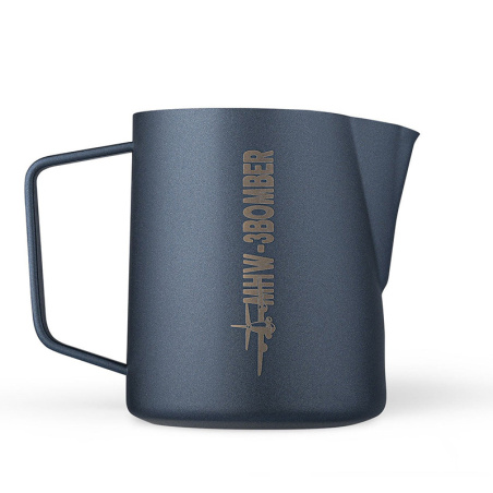 Konvička na mléko MHW-3BOMBER 5.0, 500 ml, v odstínu Prussian Blue