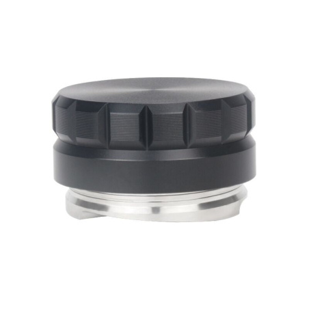 Černý nerezový distributor kávy o průměru 58,5 mm, celkový pohled