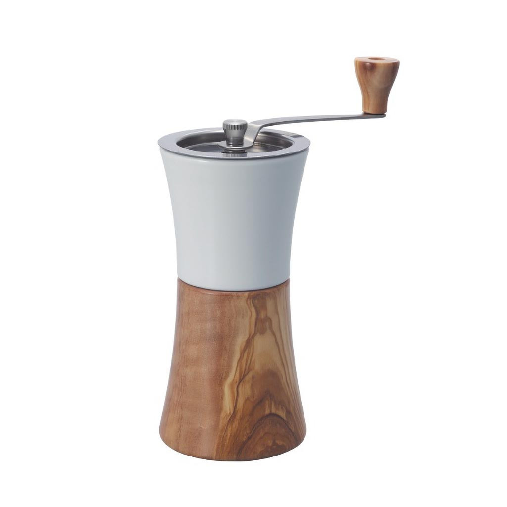 Ruční mlýnek Hario Coffee Mill z olivového dřeva, celkový pohled